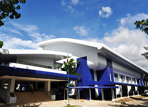ミンダナオ科学技術大学体育館（フィリピン）
